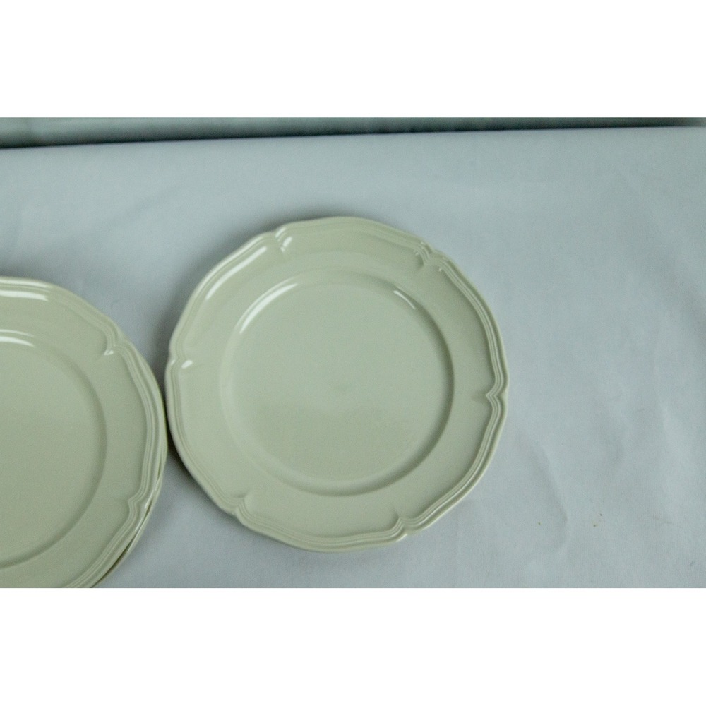 Villeroy & Boch Manoir Dessert Plate Cream Scalloped Vitro-Porcelaine 6.75in - Picture 5 of 6